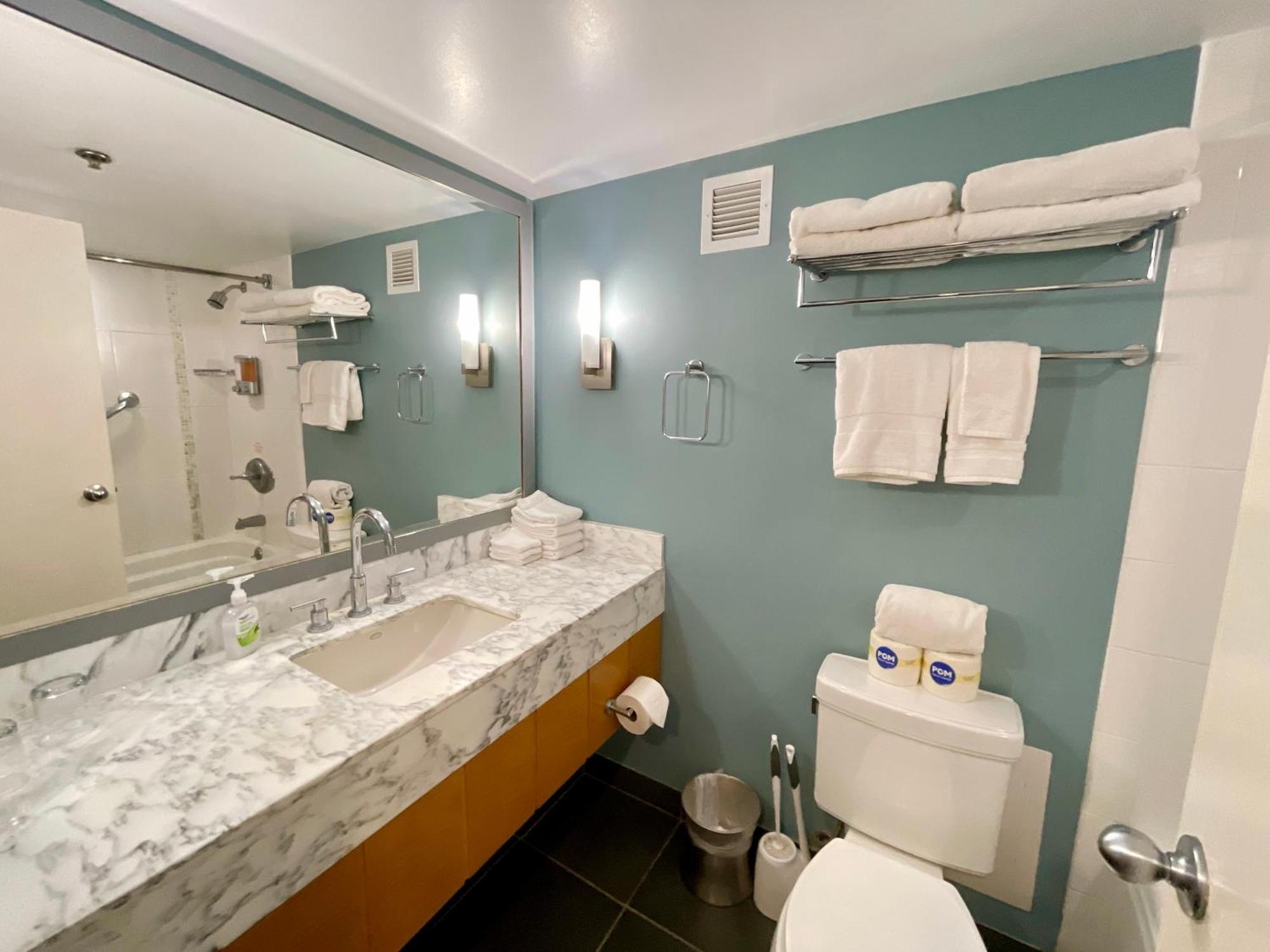 Ala Moana Hotel 13Th Fl R0 2Double Beds 4Person Honolulu Exterior foto